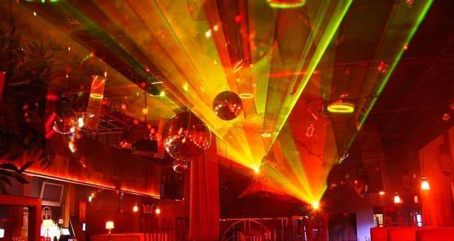 Лазерная установка купить в Калуге для дискотек, вечеринок, дома, кафе, клуба